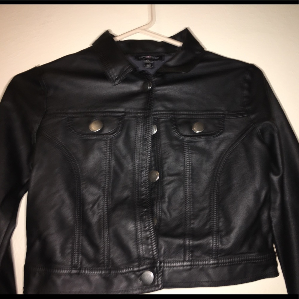 Cropped Leather Jacket